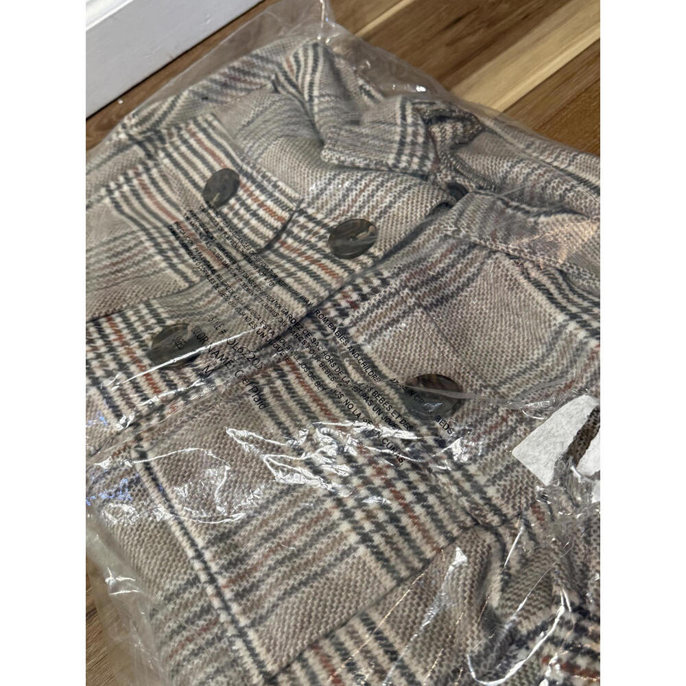 NWT! Ookie & Lala Plaid Shacket Faux Wool in Camel Plaid Size Medium - Picture 4 of 7